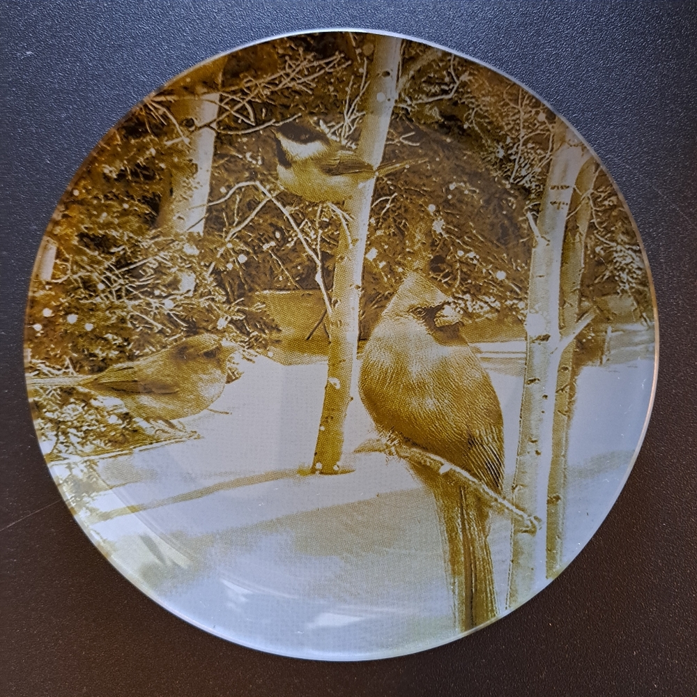 Stony Creek Winter Cardinals Scene Saucer